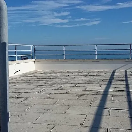 Monolocale Sul Lungomare San Foca